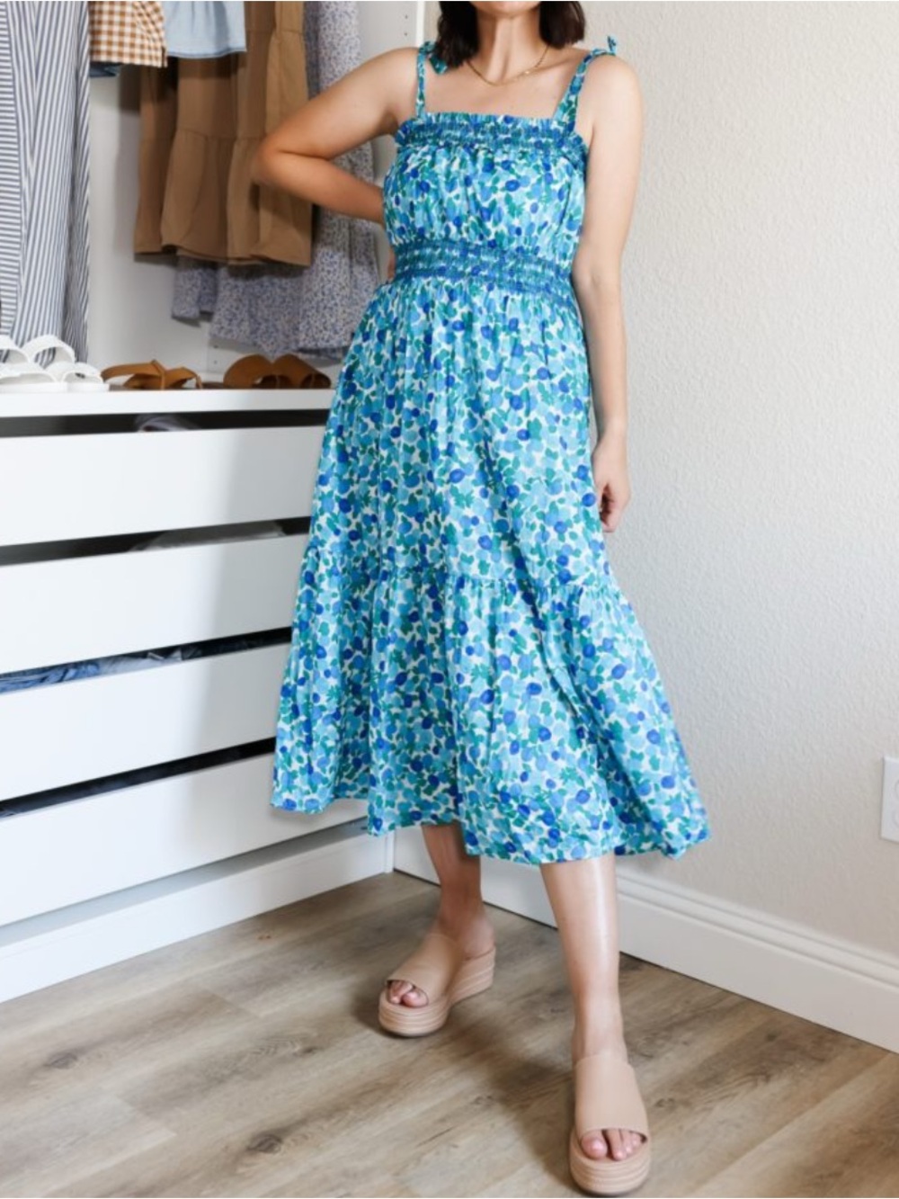 J.Crew Smocked Midi Dress in a Blueberry or Midnight-blue Floral Print Size 2X